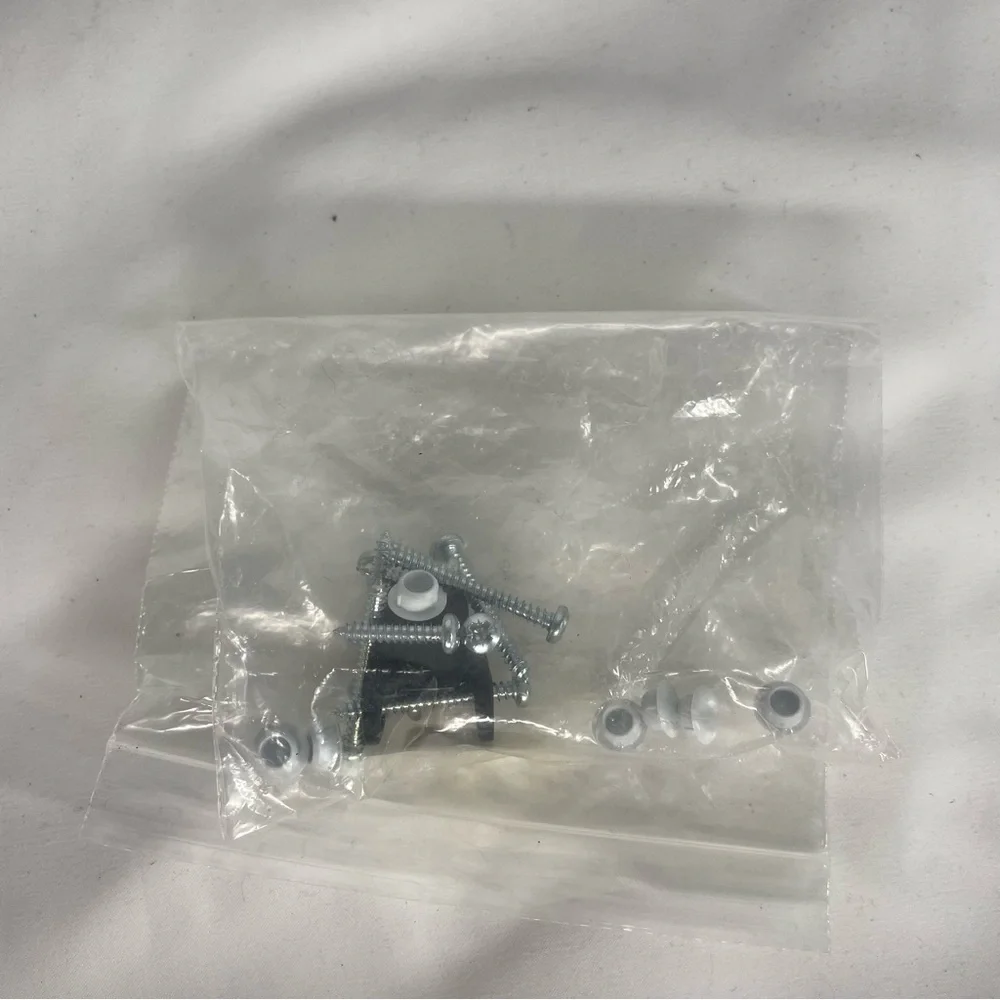 BNIB Cat Mate electromagnetic cat flap